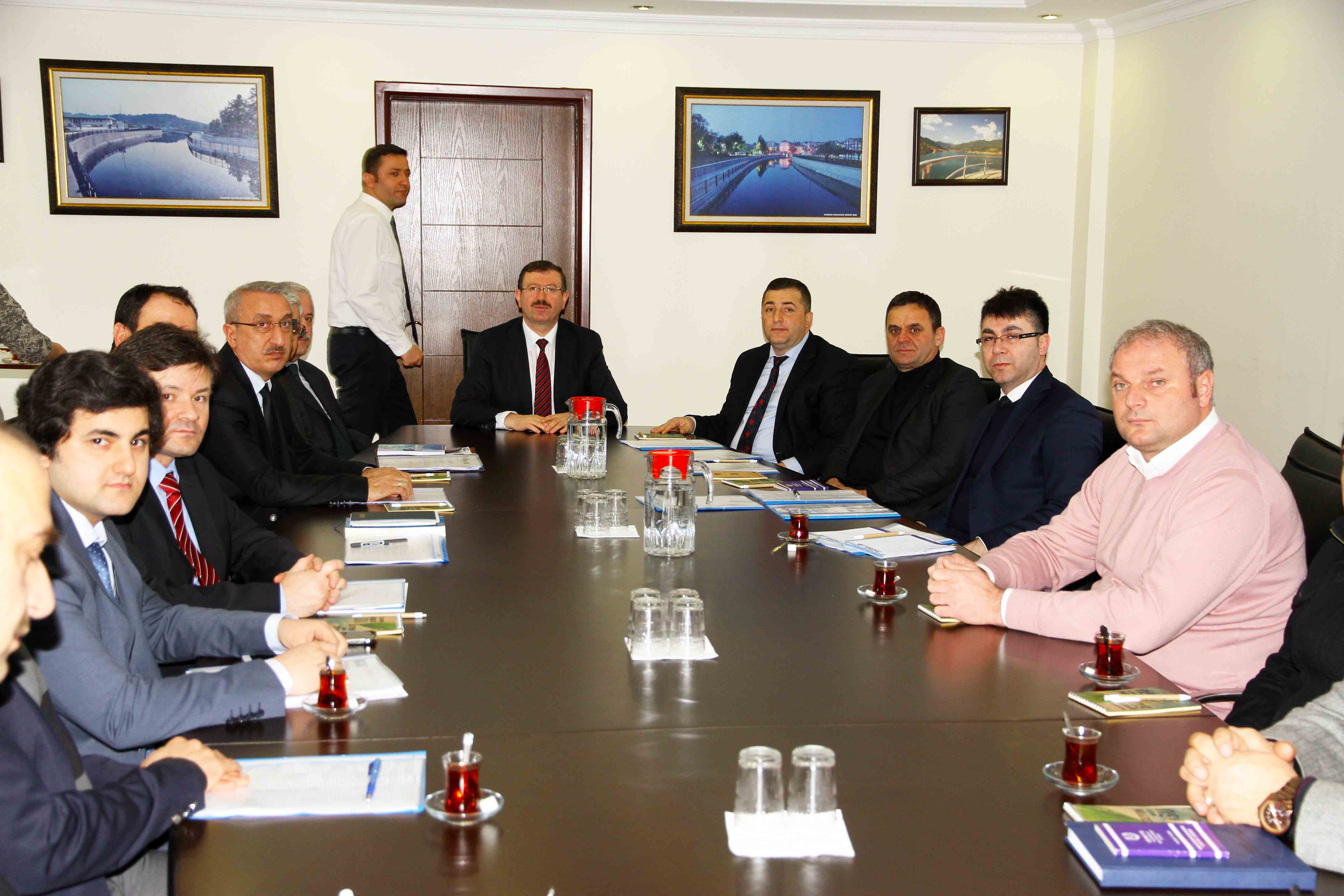 İSU’da İlk Oturum Heyecanı