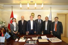 Akyazı’da Toplu Sözleşme Sevinci